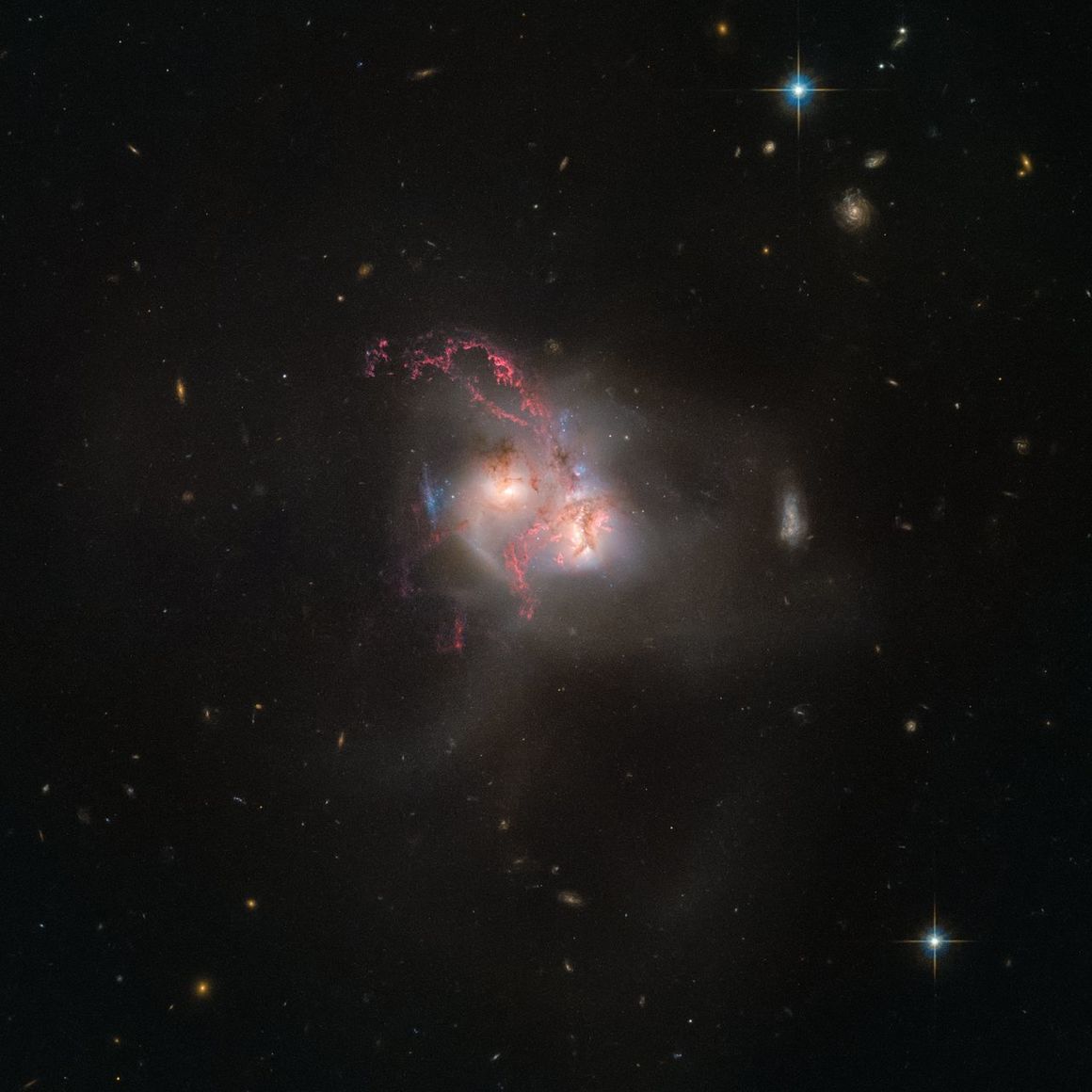 NGC 5256